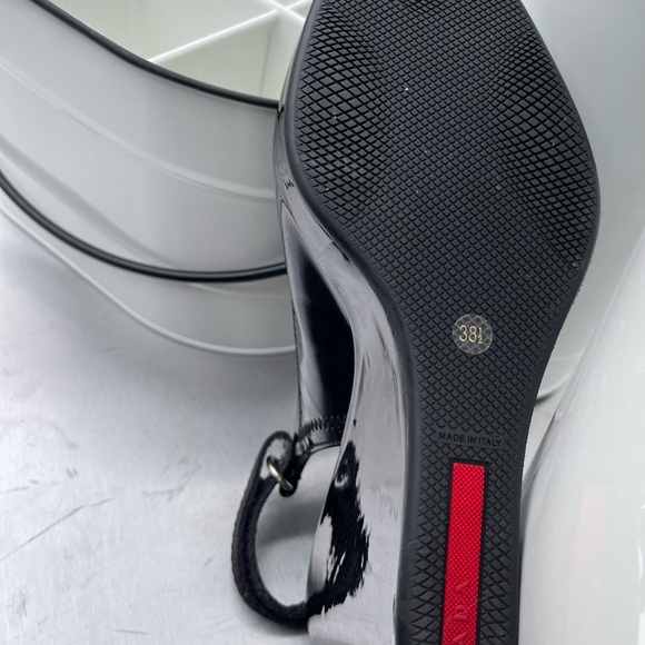 Prada Wedges - Black Patent Leather Size 38.5 - Picture 3 of 6